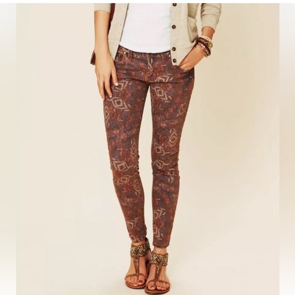 Free People Womens Tribal Aztec Print Mid Rise Skinny Denim Jeans - Picture 1 of 12